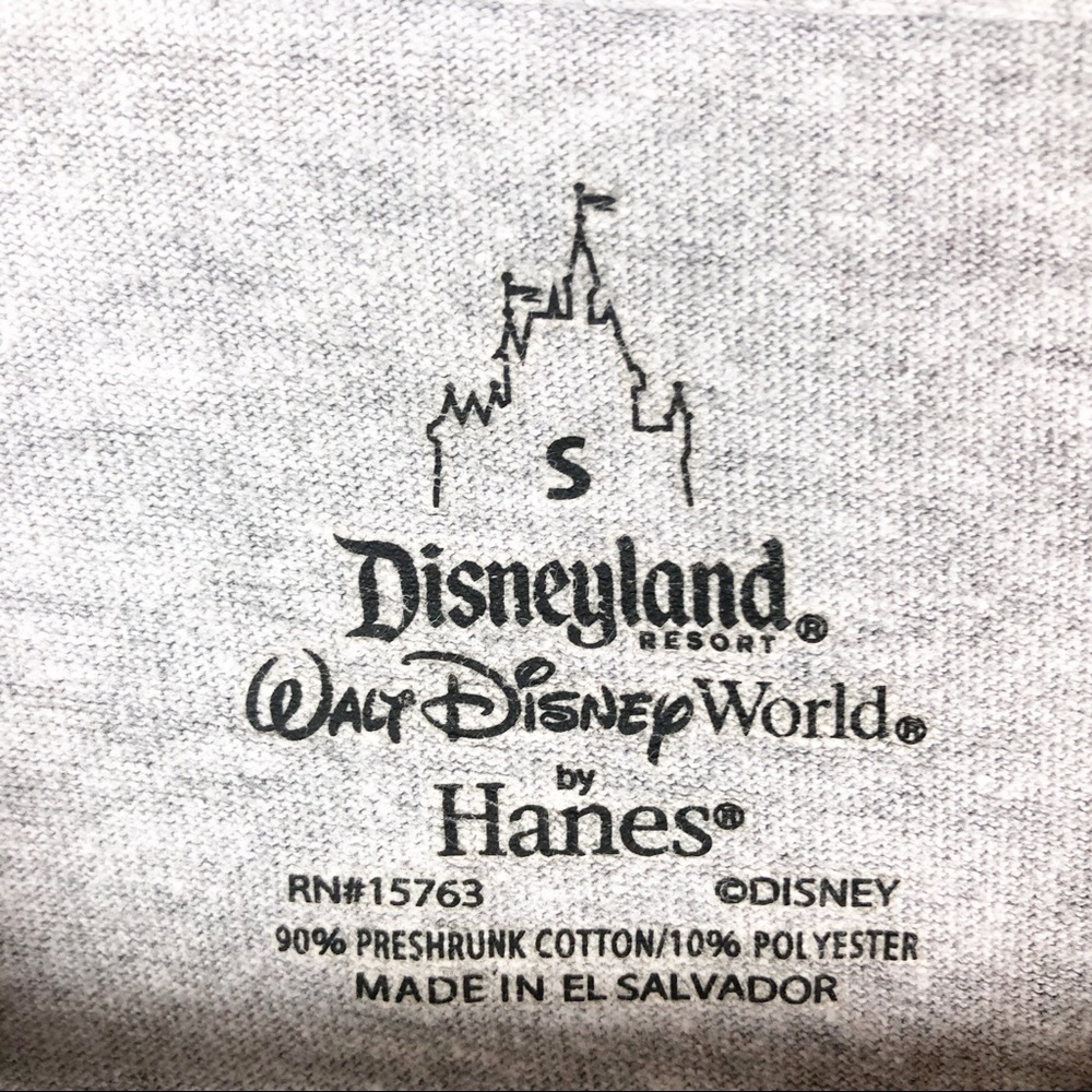 Walt Disney World Gray Graphic T Shirt Women's All Over Characters Movie Film - Picture 14 of 14